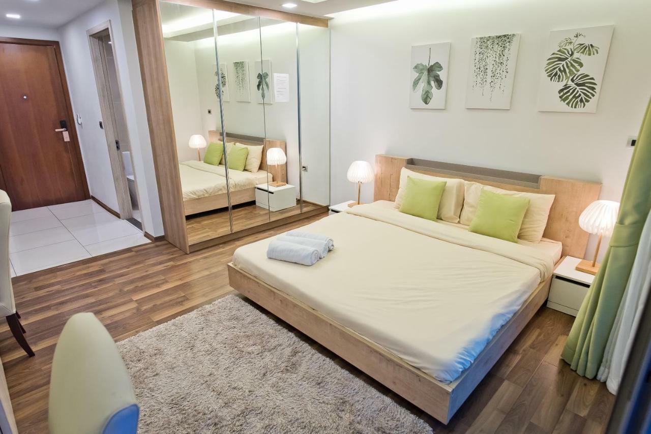 Stylish Studio In Peak Towers Pattaya Exterior photo