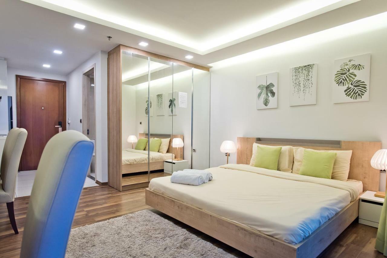 Stylish Studio In Peak Towers Pattaya Exterior photo